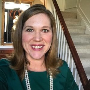 Meet your Posher, Leslie